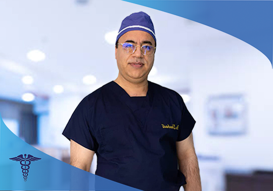 دکتر وحید عین آبادی، جراح لیفت پیشانی در شیراز