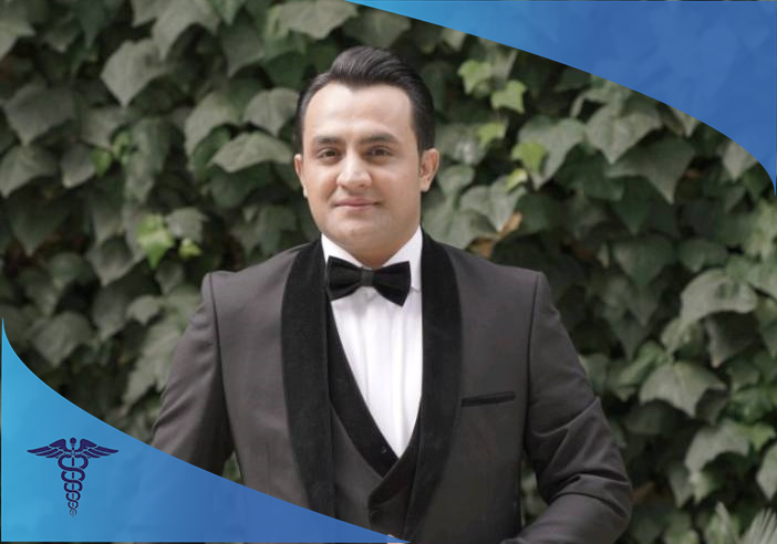 دکتر مسیحا صالحی نیا، بهترین دکتر ساکشن غبغب در صدرا شیراز